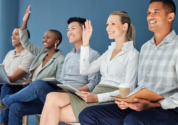 Quelle est la meilleure méthode pour encourager la population à participer au compostage communal ?